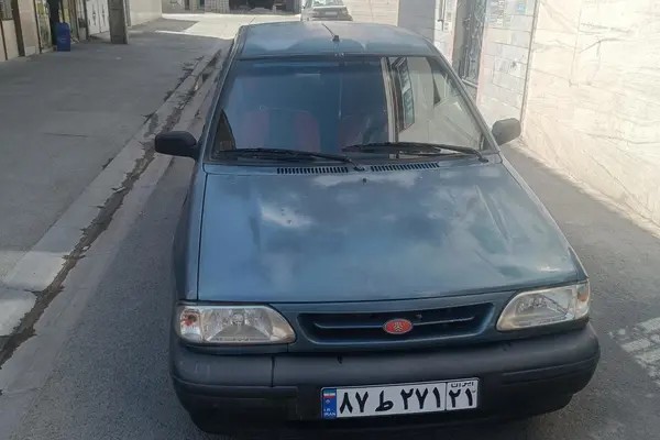پراید، صندوق دار