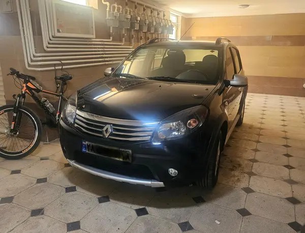 رنو، ساندرو استپ وی