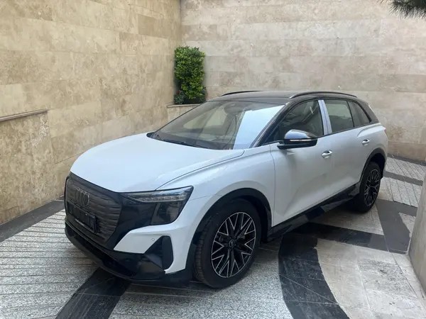 آئودی، Q5 e-tron
