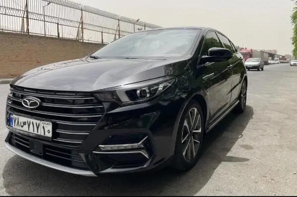 فونیکس، آریزو 6 پرو
