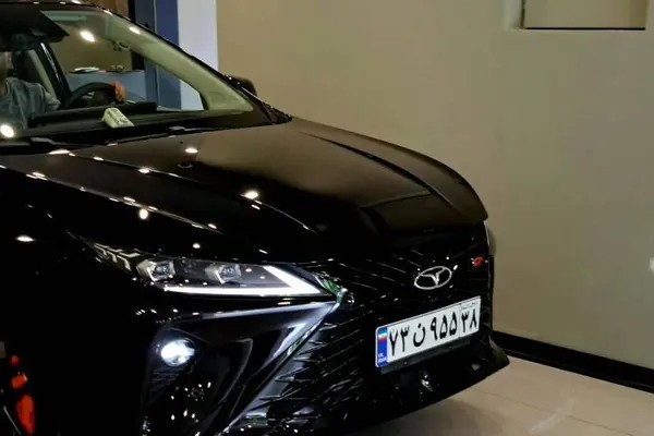 فونیکس، آریزو 6 جی تی (Z6 GT)