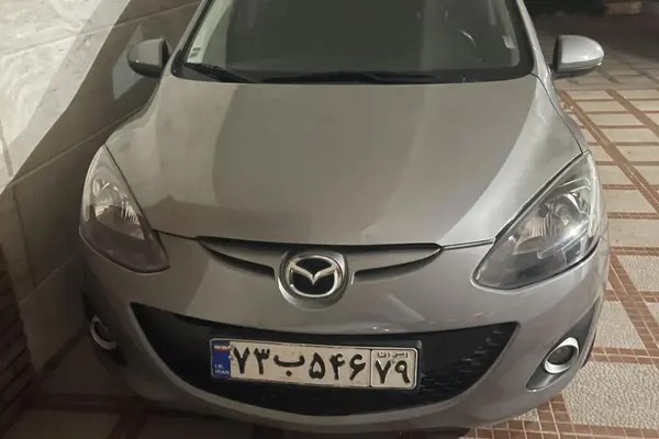 مزدا، 2 هاچ بک