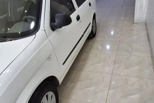 تیبا، صندوق دار