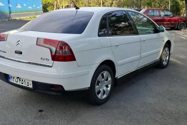 سیتروئن، C5