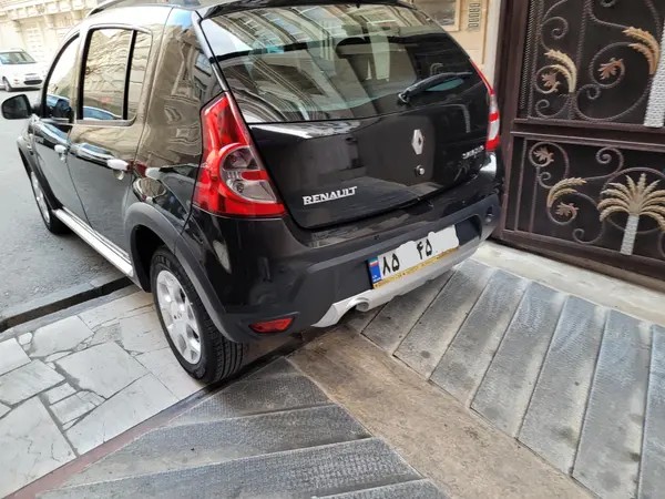 رنو، ساندرو استپ وی