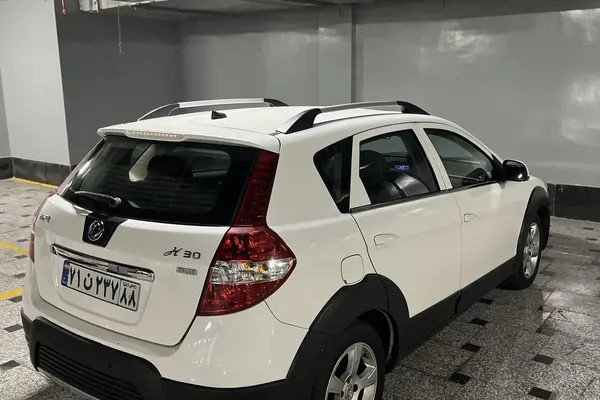 دانگ فنگ، H30 کراس