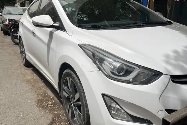 هیوندای، النترا