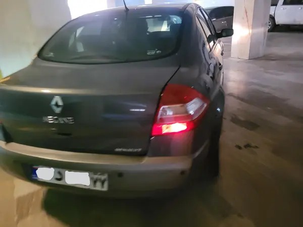 رنو، مگان (مونتاژ)