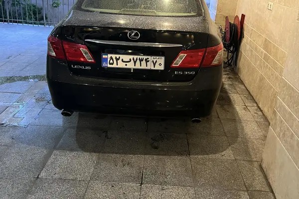 لکسوس، ES