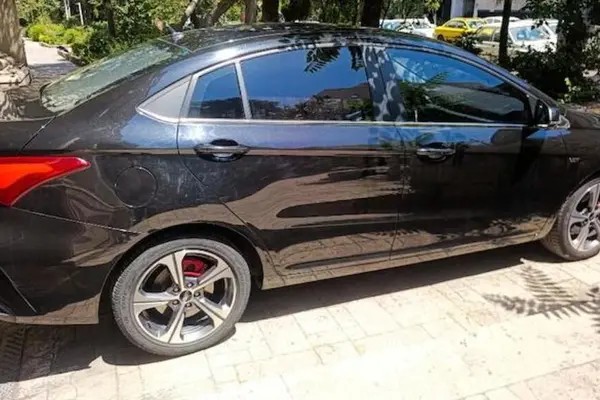 چری، آریزو 5T اسپرت FL