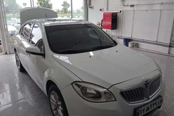 برلیانس، H230