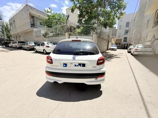 پژو، 207