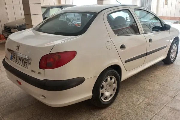 پژو، 206 SD