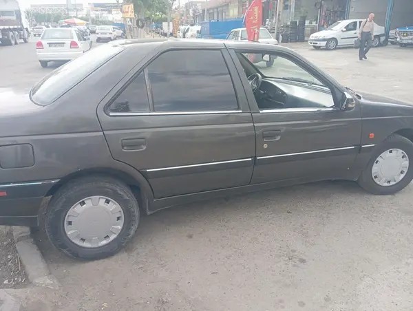 پژو، 405