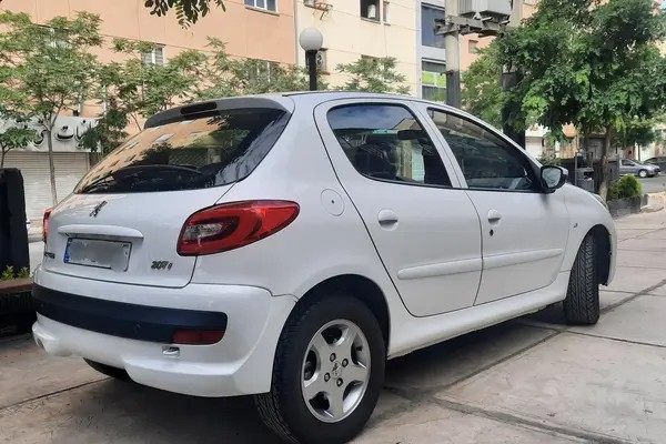پژو، 207