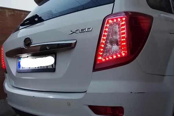 لیفان، X60