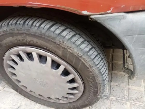 پراید، صندوق دار