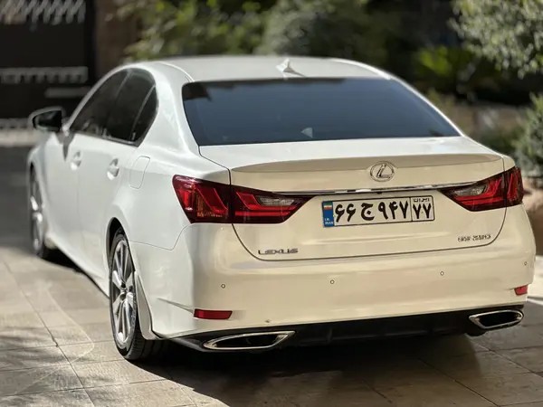 لکسوس، GS