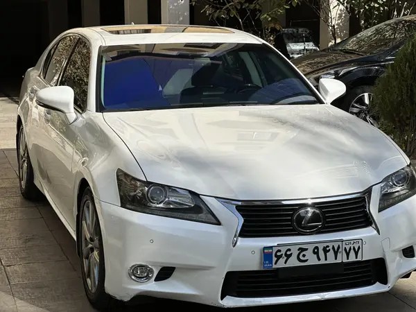 لکسوس، GS