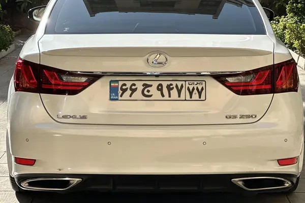 لکسوس، GS