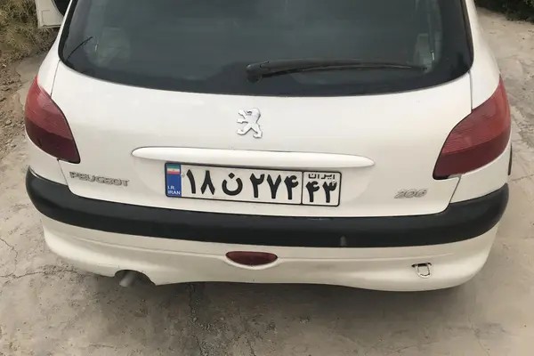 پژو، 206