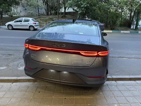 بی وای دی، چین پلاس DMi