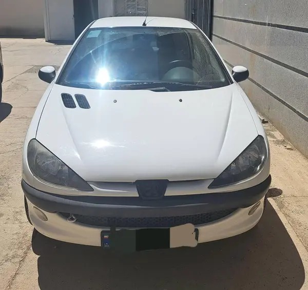 پژو، 206 SD