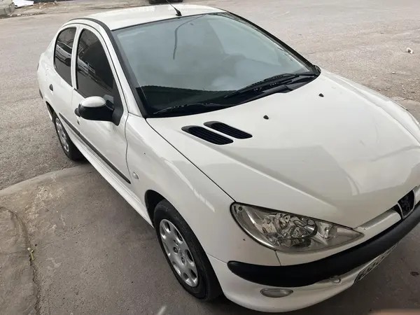 پژو، 206 SD
