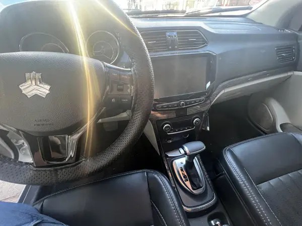 شاهین، اتوماتیک CVT
