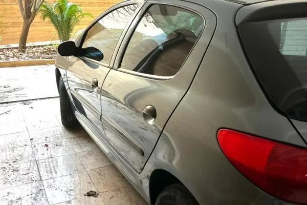 پژو، 206