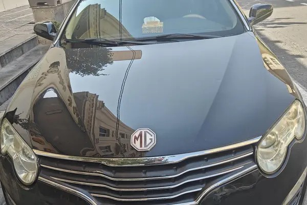 ام جی، 550