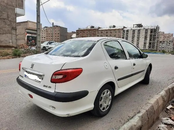 پژو، 206 SD