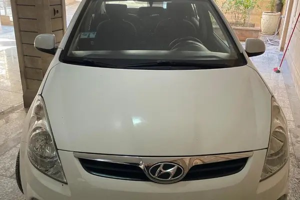 هیوندای، i20