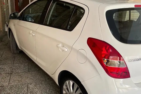 هیوندای، i20