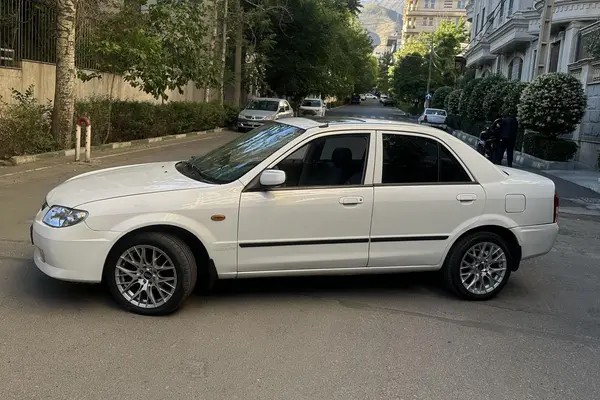 مزدا، 323