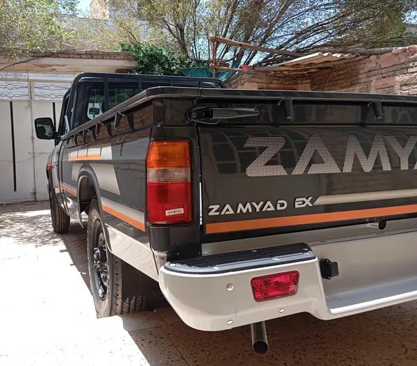 زامیاد، وانت نیسان