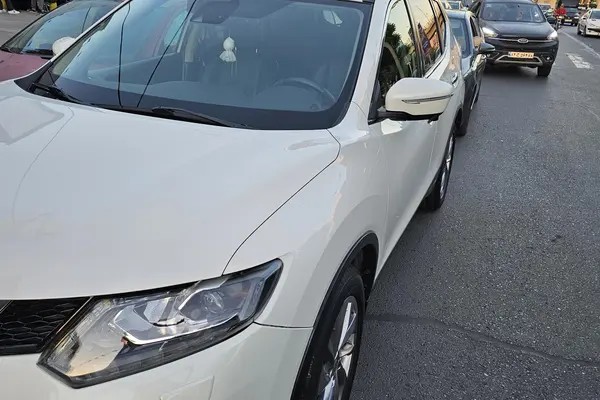 نیسان، ایکس تریل