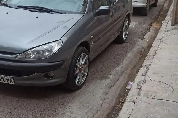 پژو، 206 SD