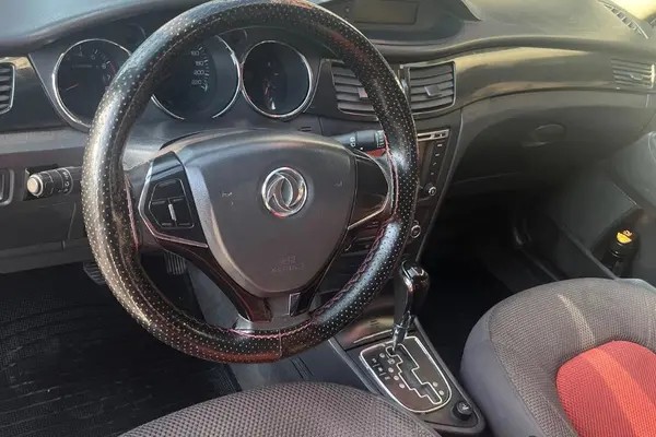 دانگ فنگ، H30 کراس