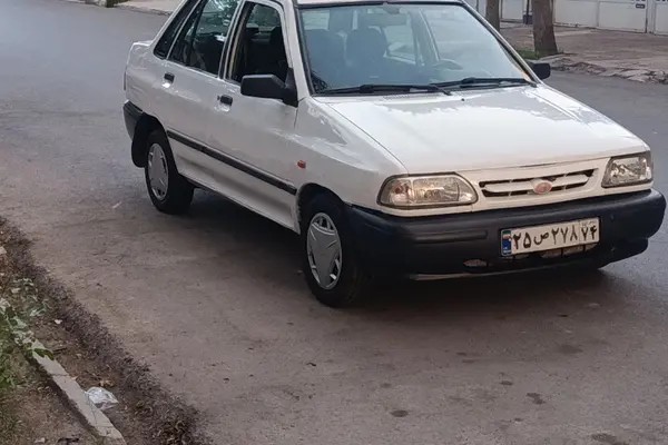 پراید، صندوق دار