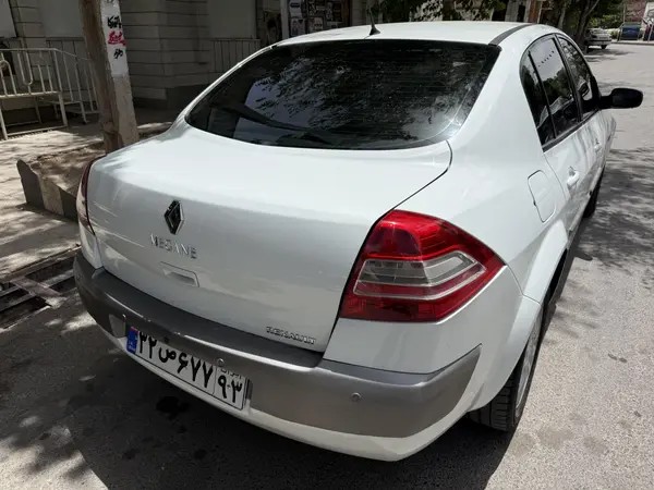 رنو، مگان (مونتاژ)