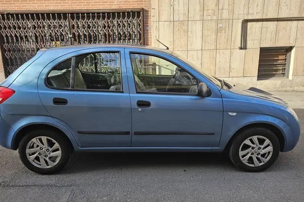 تیبا، هاچ بک
