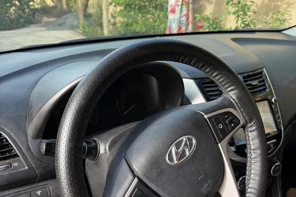 هیوندای، اکسنت (مونتاژ)