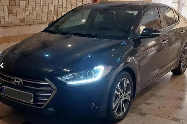 هیوندای، النترا