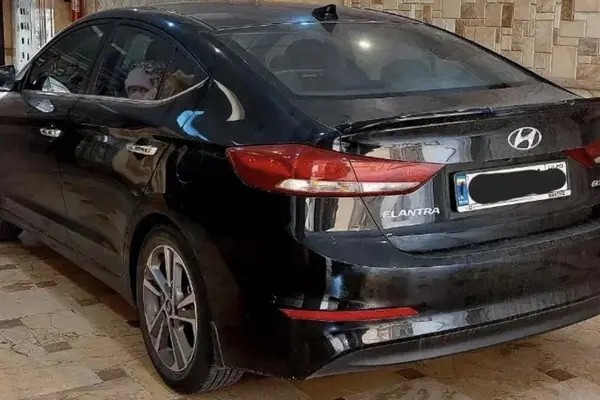 هیوندای، النترا