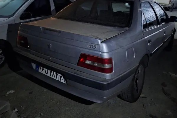پژو، 405