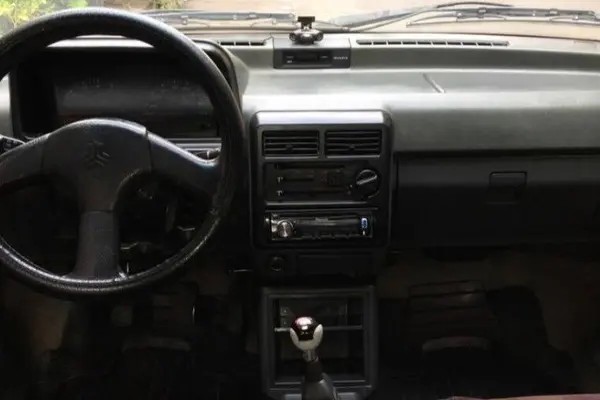 پراید، صندوق دار