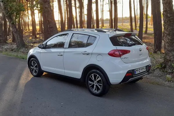 لیفان، X50