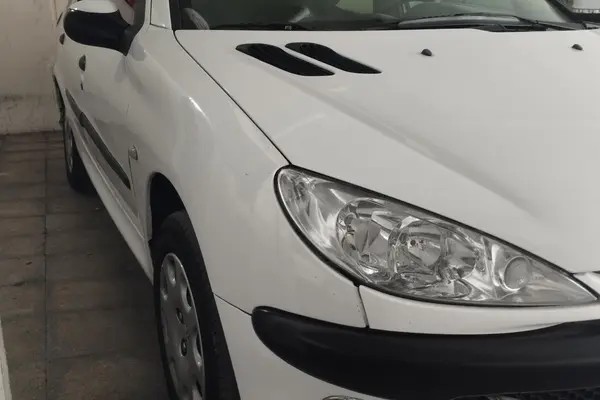 پژو، 206 SD