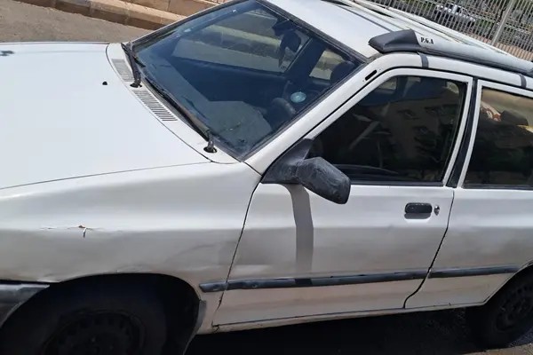 پراید، صندوق دار